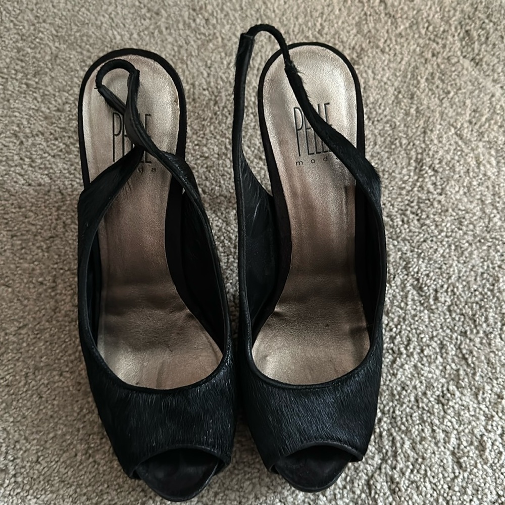 Pella Moda black feather heel sling backs size 8.5 but fit like 8s